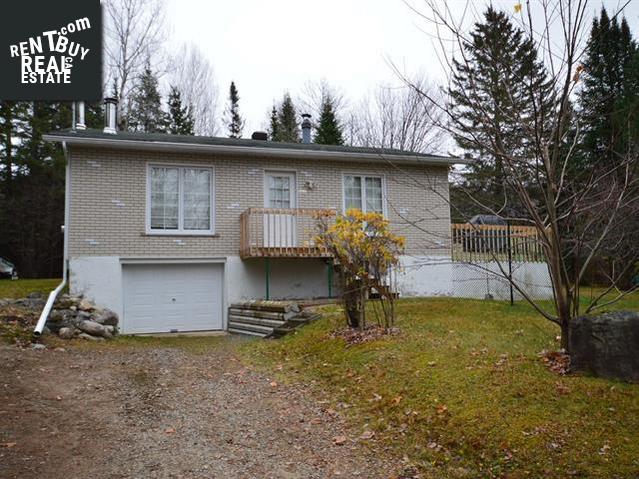 Property 10117 Ch. Du Lac-Labelle main img