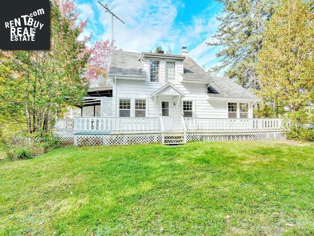 Property 1262 Rue St-Joseph main img