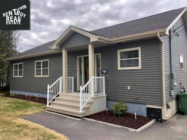 Property 36 Fisher Avenue main img