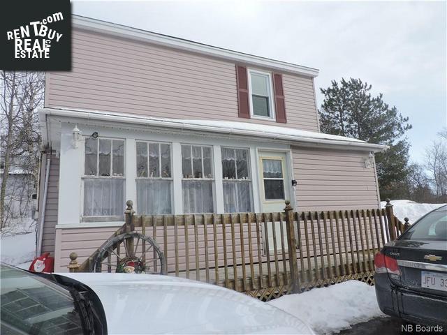 Property 7 Maple Street main img
