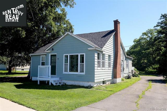 Property 33 Riverside Drive main img