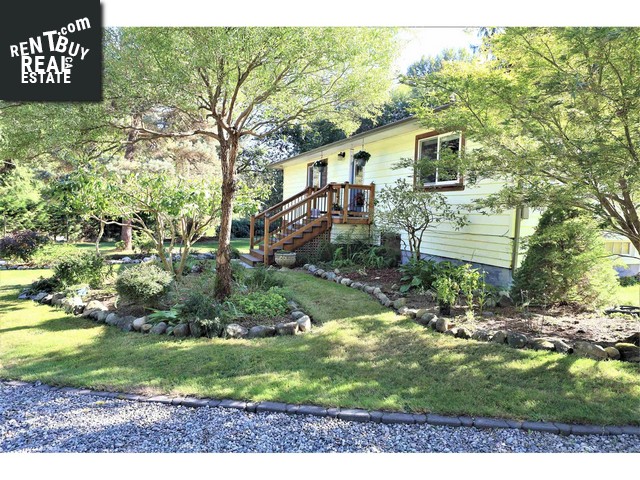 Property 1803 Port Mellon Highway main img