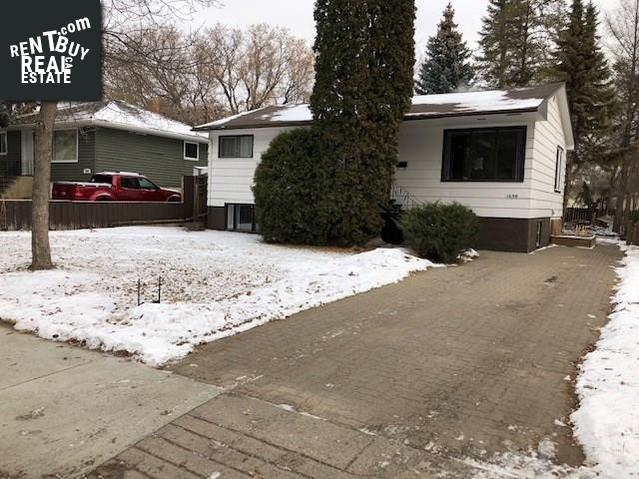 Property 1638 Alexandra Ave main img