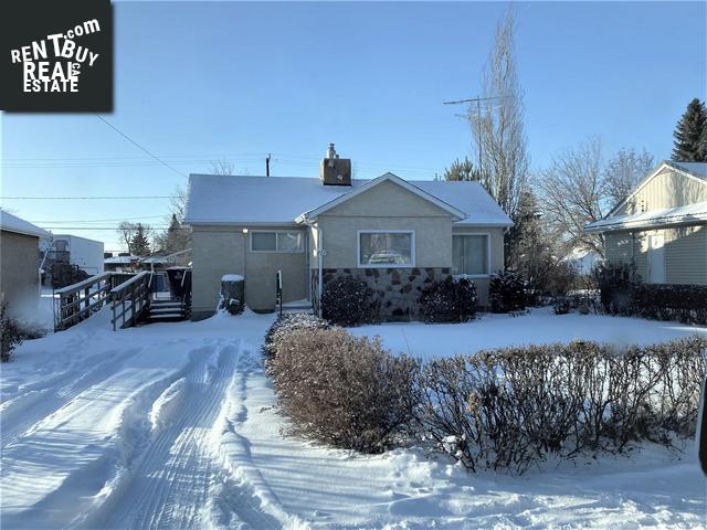 Property 272 3rd Ave W main img