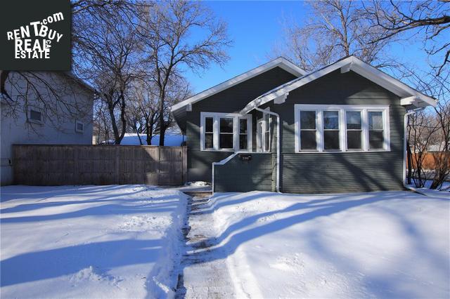 Property 2300 Rae St main img