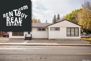 Property 2401 A-B Melrose Ave main img