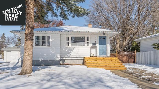 Property 746 Grandview St W main img