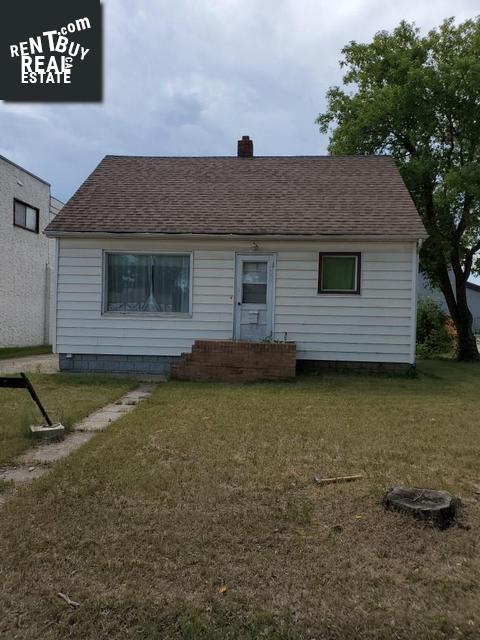 Property 186 Broadway St W main img