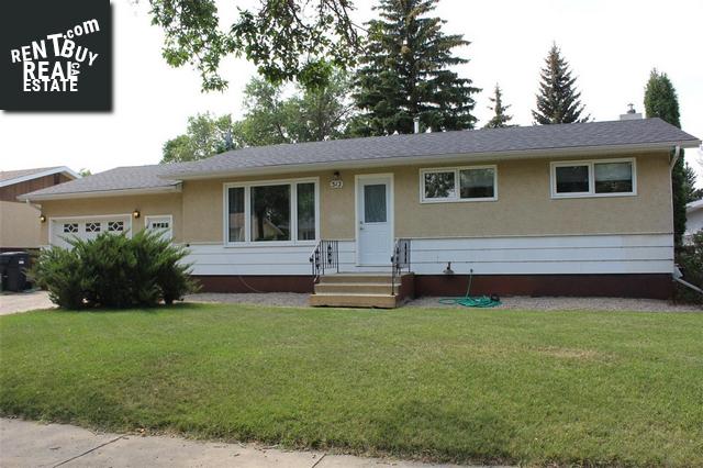 Property 513 Mcgillivray Dr main img