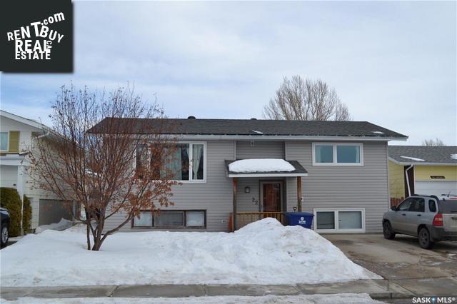 Property 22 Rutley Cres main img