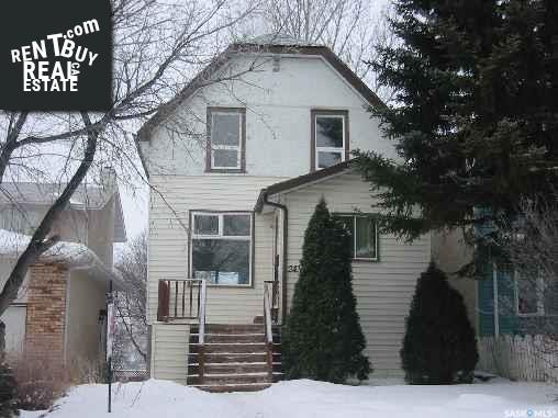 Property 2438 Montague St main img