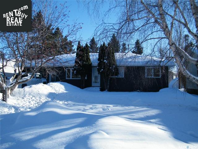 Property 421 Centre St main img