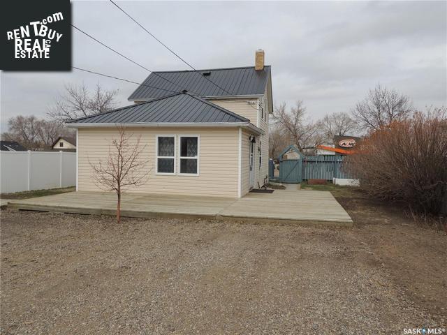 Property 1440 4th St main img