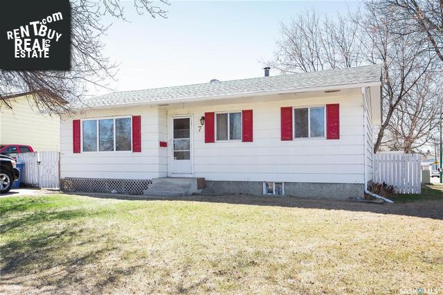 Property 7 Berezowsky Dr main img
