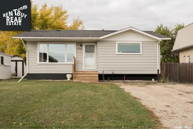 Property 1016 1st Ave main img