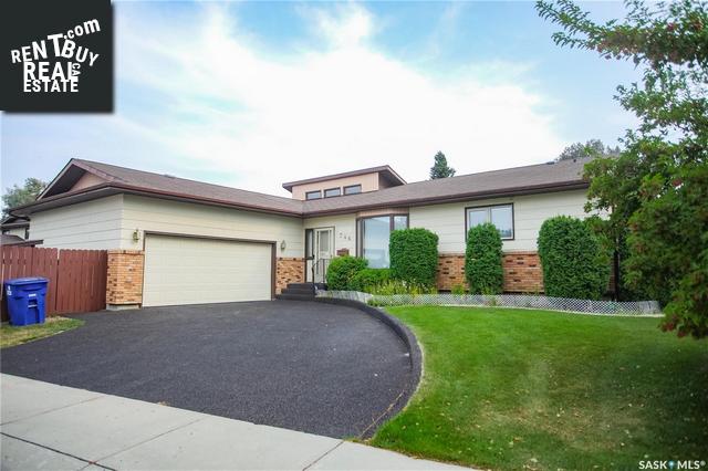 Property 746 Wilkinson Way main img