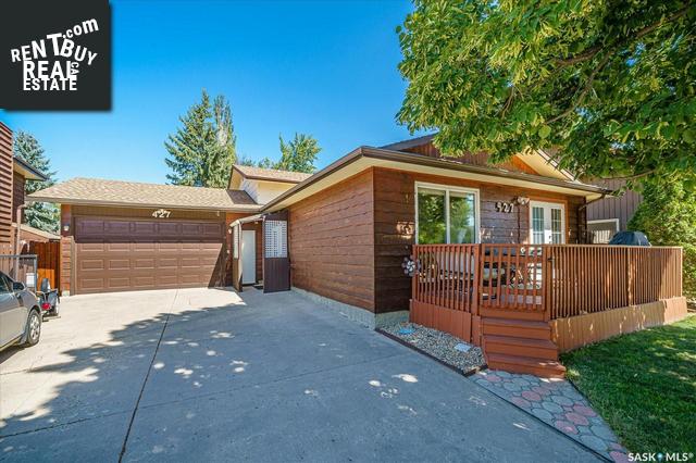 Property 427 Keeley Way main img