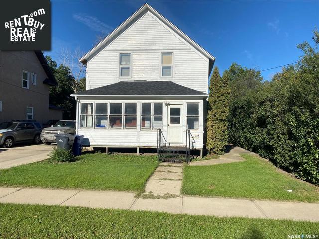 Property 425 5th St main img