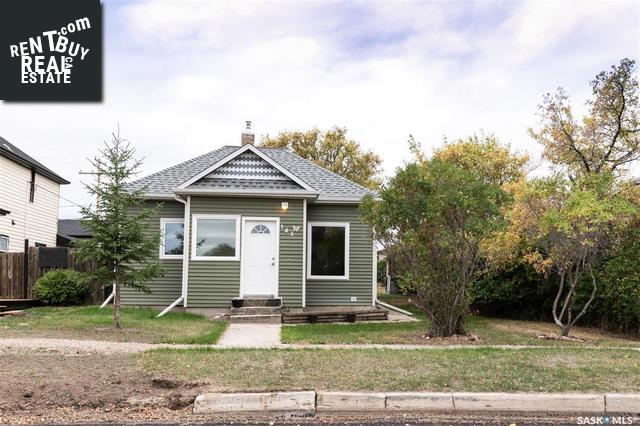 Property 143 Saskatchewan Ave main img
