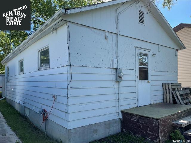 Property 817 98th Avenue main img