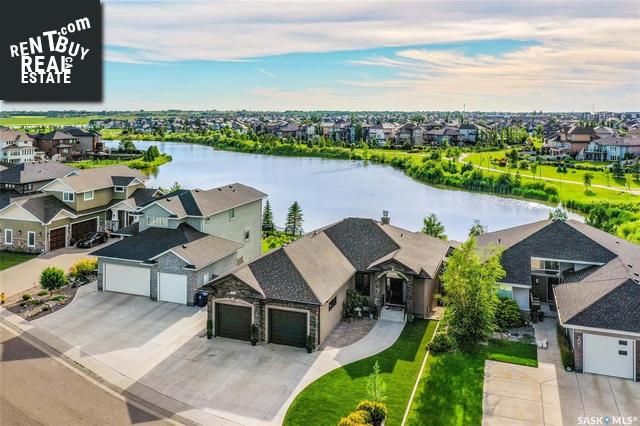 Property 211 Warder Cove main img