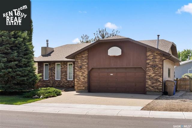 Property 15 Basin Crescent main img