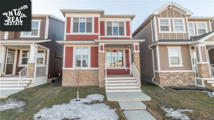 Property 111 Redstone Bv Ne main img
