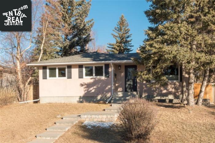 Property 130 Cornwallis Dr Nw main img