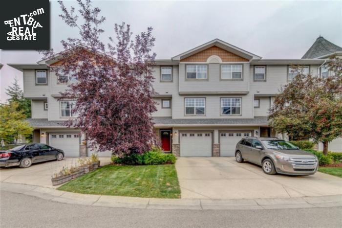 Property 206 Inglewood Gv Se main img