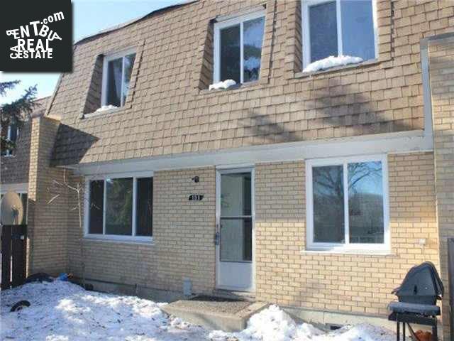 Property 104 Londonderry Sq Nw main img