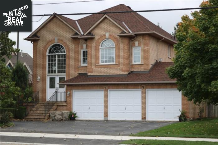 Property 252 Parkside Drive main img