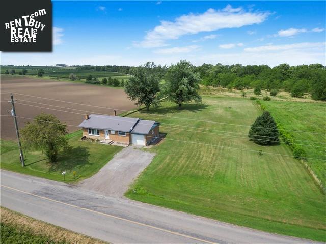 Property 3695 Moyer Road main img