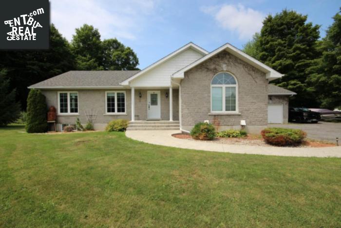 Property 4458 Highway 15 main img