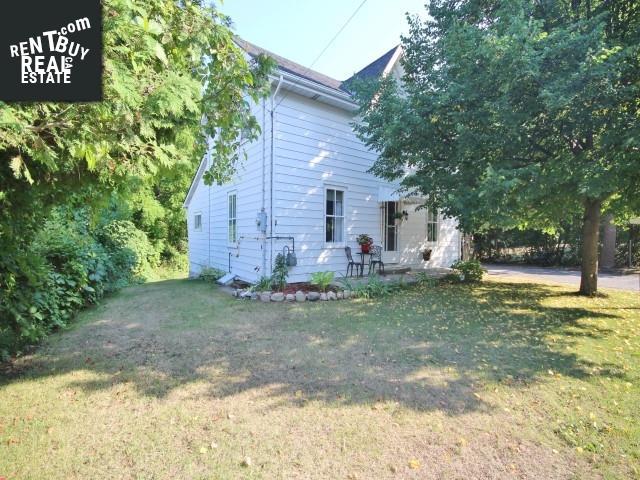 Property 433 Main St main img