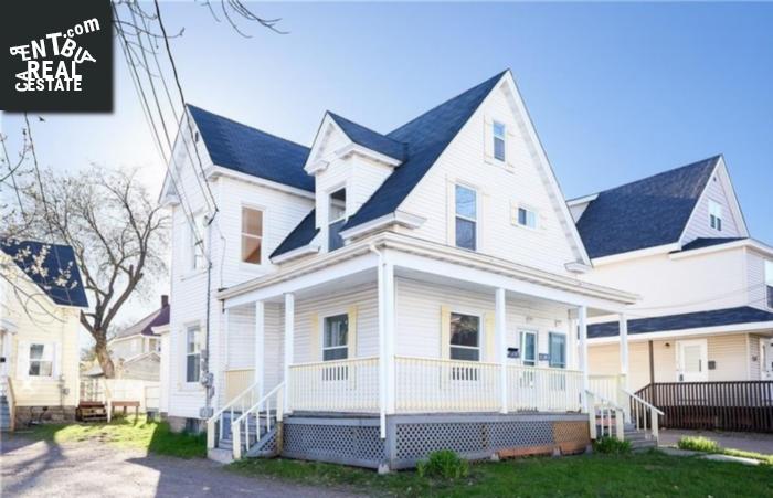 Property 124-126 Lester St main img