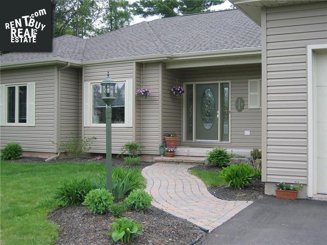 Property 228 Lady Guinevere main img