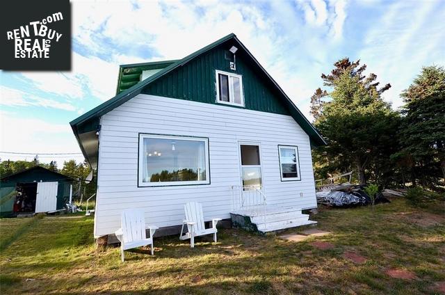 Property 40 Irving Beach Rd main img