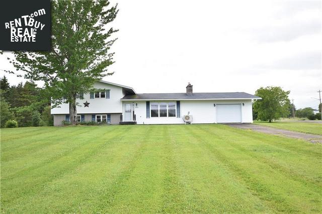 Property 104 Evangeline St main img