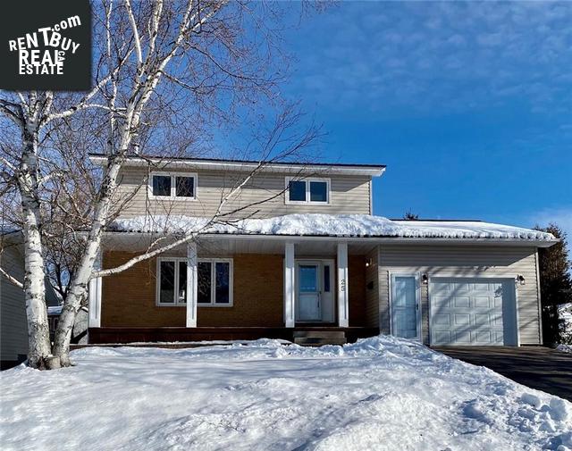 Property 25 Carnation Cres main img