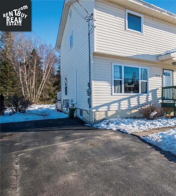 Property 2484 Amirault St main img