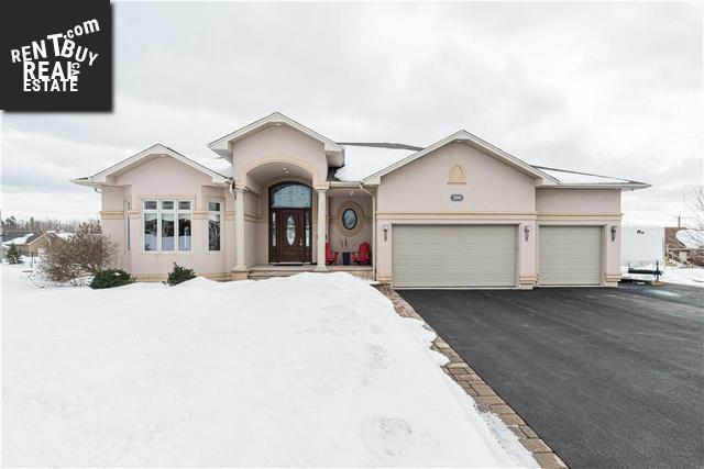 Property 399 Grande Vallee St main img