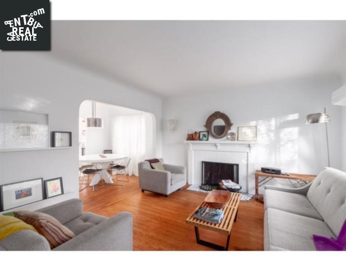 Property 2761 William Street main img