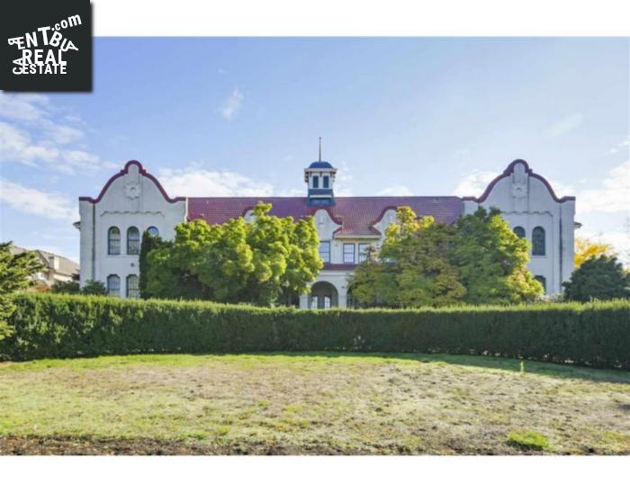 Property 1 868 Cassiar Street main img