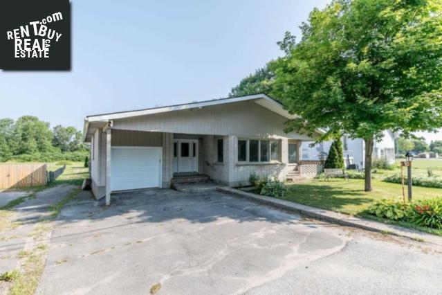 Property 10 Balm Beach Rd W main img