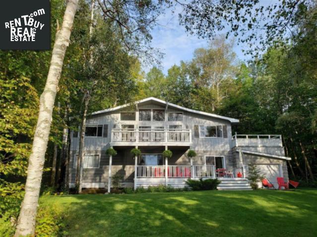 Property 15 Charlebois Crt main img