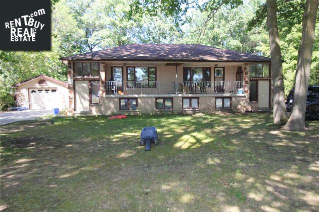 Property 152 and 152-A Frederick Dr main img