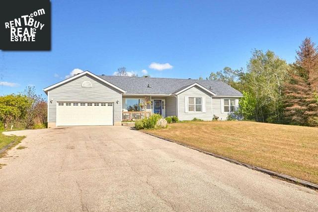 Property 1649 12-13 Sunnidale Sdrd main img