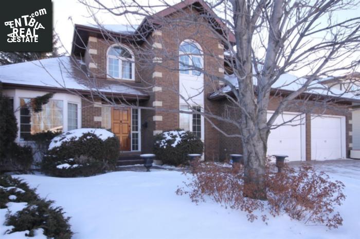 Property 407 Mallin Cres main img