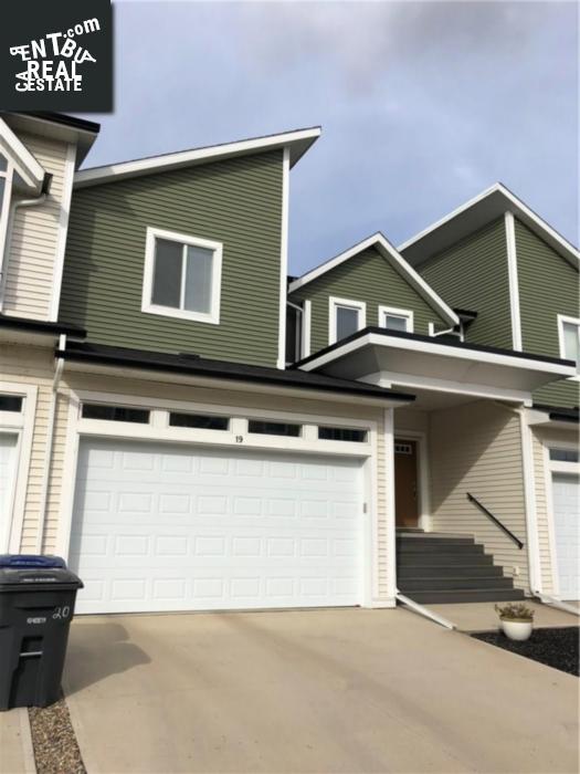 Property 19 600 Maple Cres main img