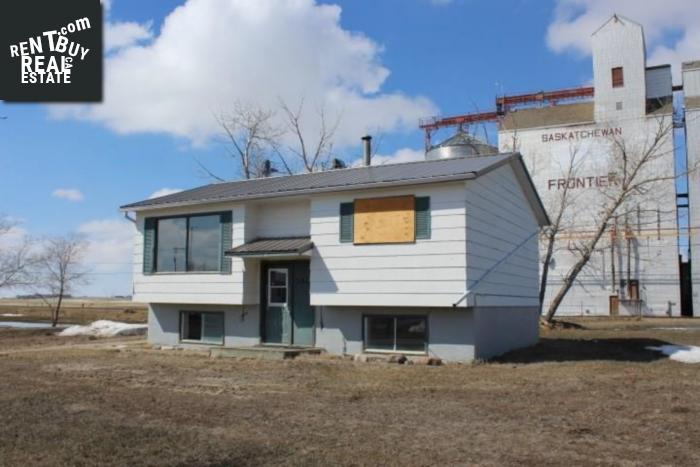 Property 205 1st Ave E main img